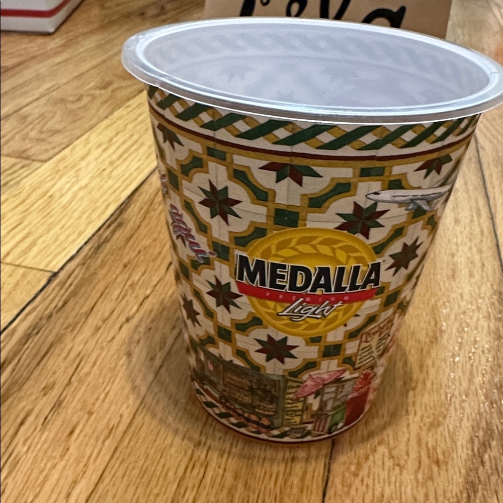 No me querido ir de aquí cup reuse able
From PR Bad Bunny  concert